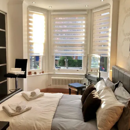 Luxury Apartment In Central London, Mida Vale Exterior photo
